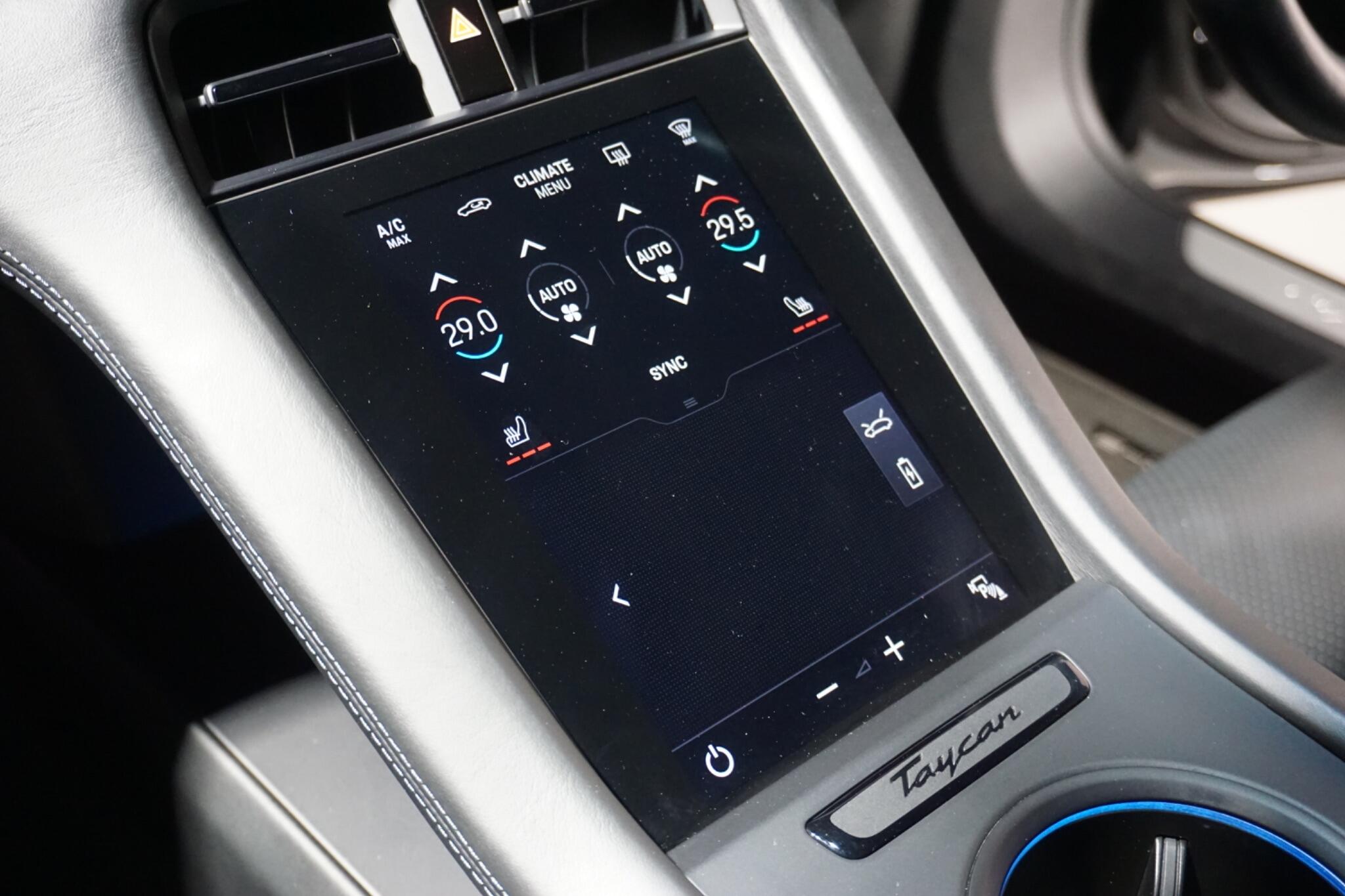 Porsche Taycan Performance Plus 93.4kWh Turbo Saloon 4dr Electric Auto 4WD (680 ps)